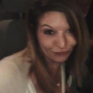 Meet your Posher, Stacy